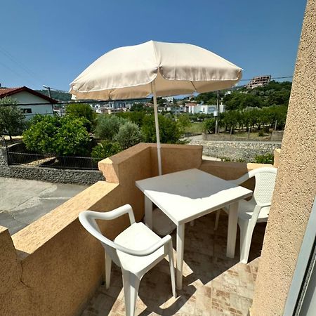 Ceka Apartments ウルツィニ エクステリア 写真
