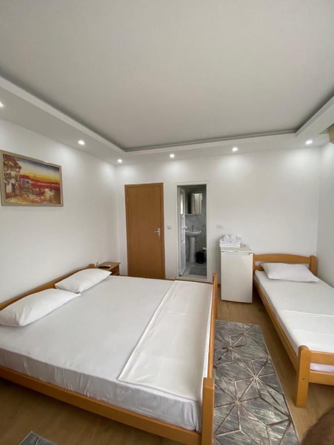 Ceka Apartments ウルツィニ エクステリア 写真