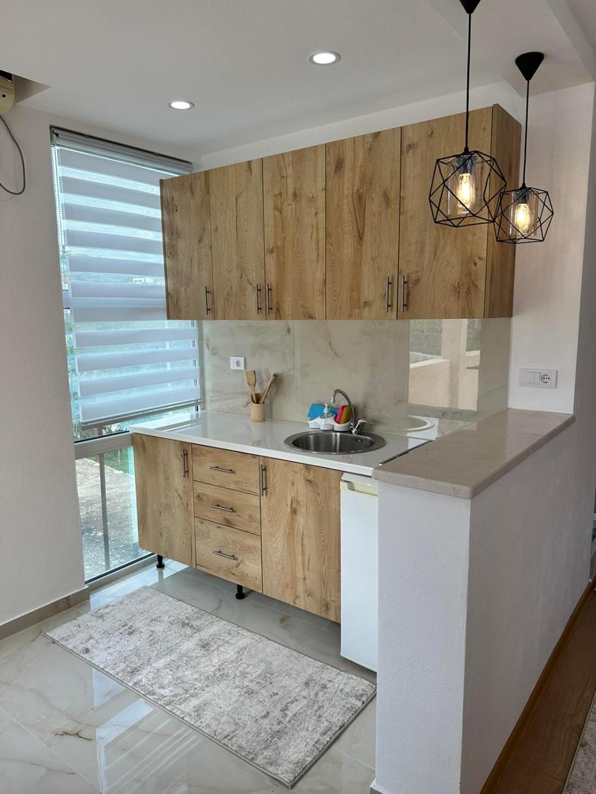 Ceka Apartments ウルツィニ エクステリア 写真
