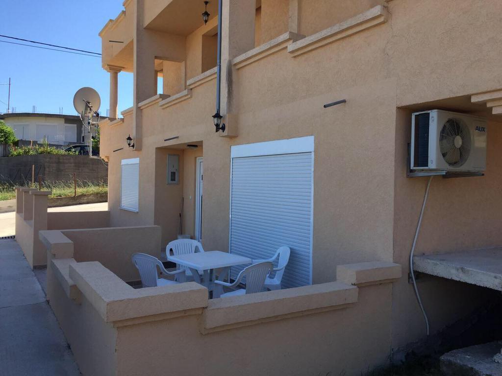 Ceka Apartments ウルツィニ エクステリア 写真